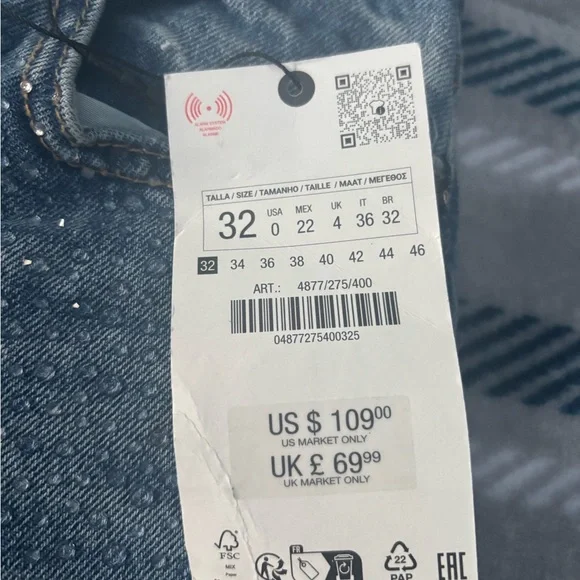 Women's Jeans - Picture 5 of 6